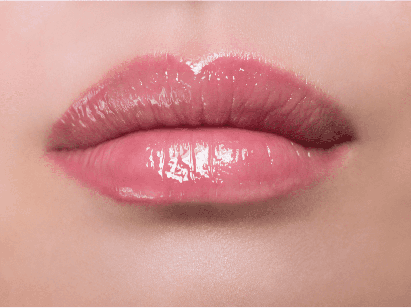 plump female lips