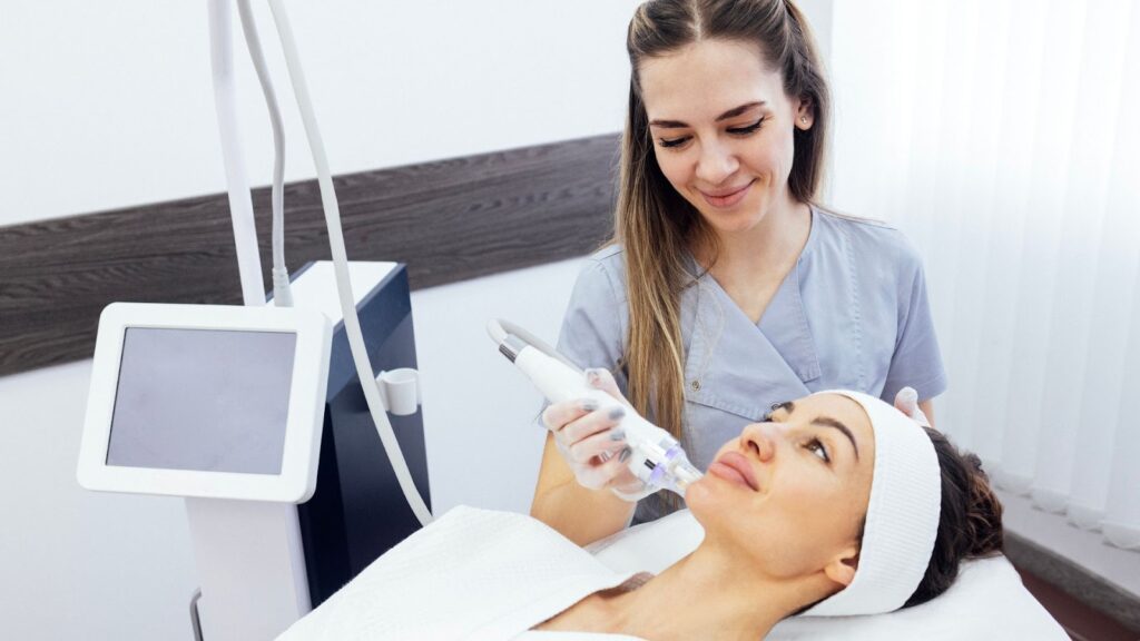 Rf Microneedling with Saint Aesthetix