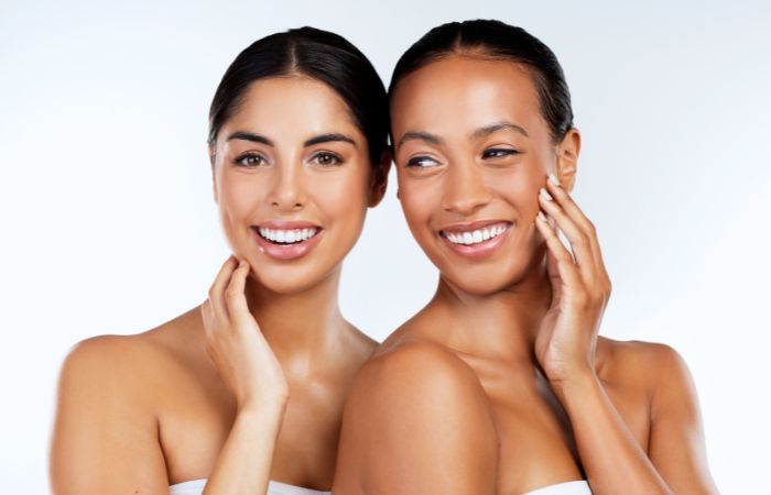 two women with dermal fillers