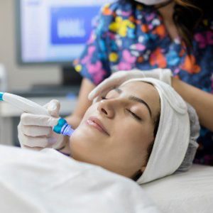 Bright skin microneedling with PRP